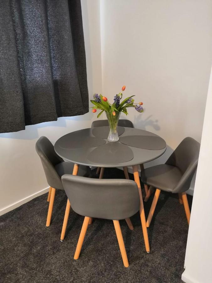 Delight Apartment, Close To Excel, London City Airport & O2! 外观 照片