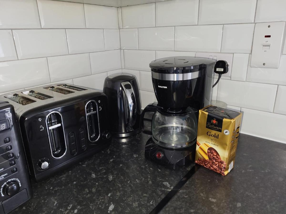 Delight Apartment, Close To Excel, London City Airport & O2! 外观 照片